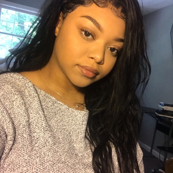 Meet your Posher, Pamela - Picture 1 of 1